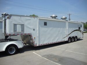 Mobile Kitchen Trailer For Rent USA-Canada 38Ft
